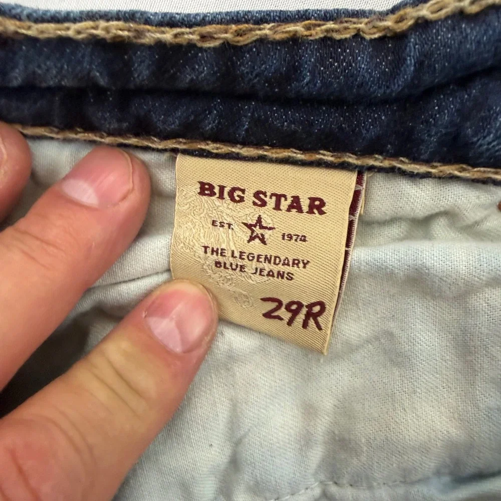 Big Star Liv Bermuda Denim Shorts Womens 29R Blue Low Rise Contrast Stitch